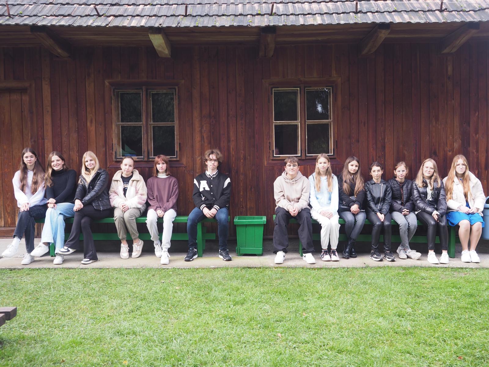Uczniowie szkoły w Zaborowie, którzy wzięli udział w projekcie.